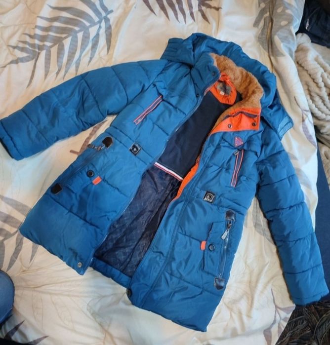 Зимня тепла курточка р.128 на хлопчика