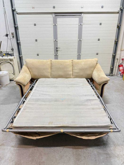 Спальний розкладний диван