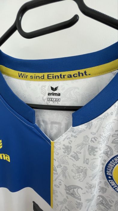Eintracht Braunschweig Carnival Limited edition 2017