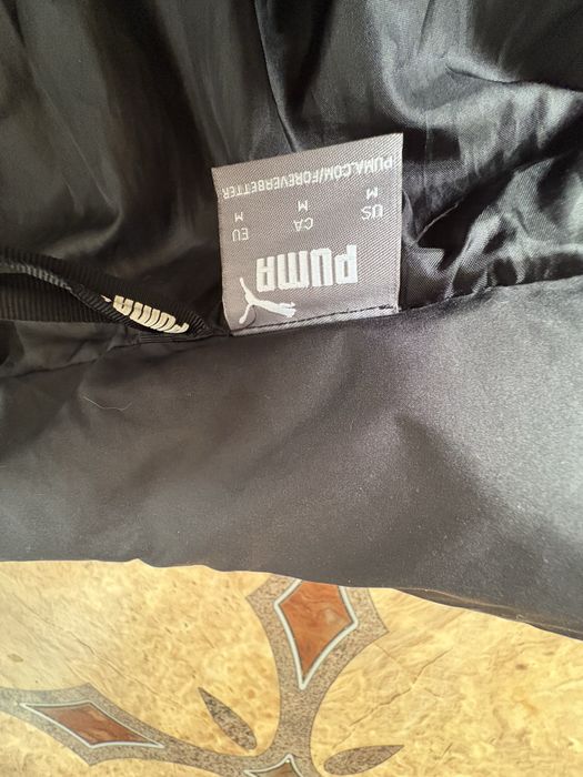 Продам чоловічу зимову куртку Puma