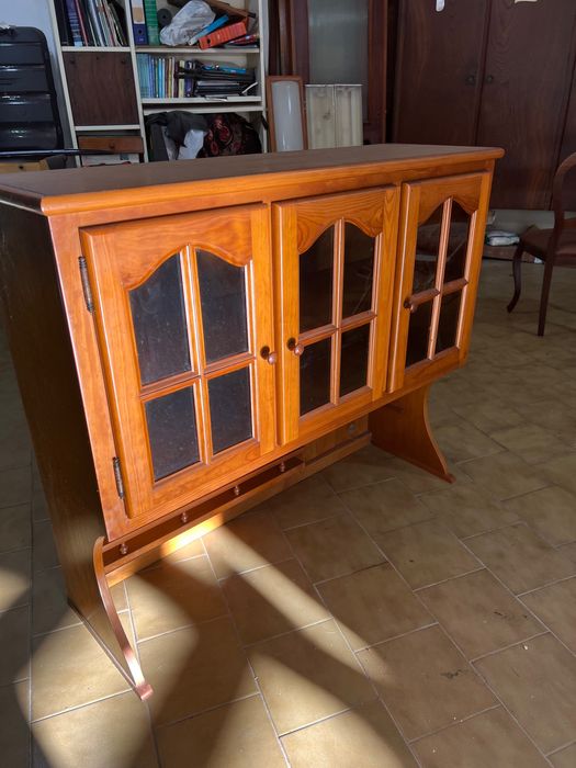 Móvel em Madeira para Cozinha