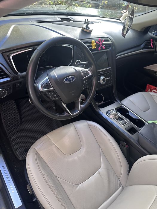 Ford fusion titanium