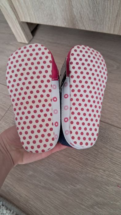 Trampki niechodki