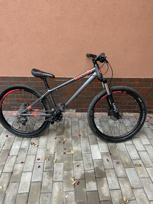 Kellys Whip 50 2019 – dirt/street, dobry stan