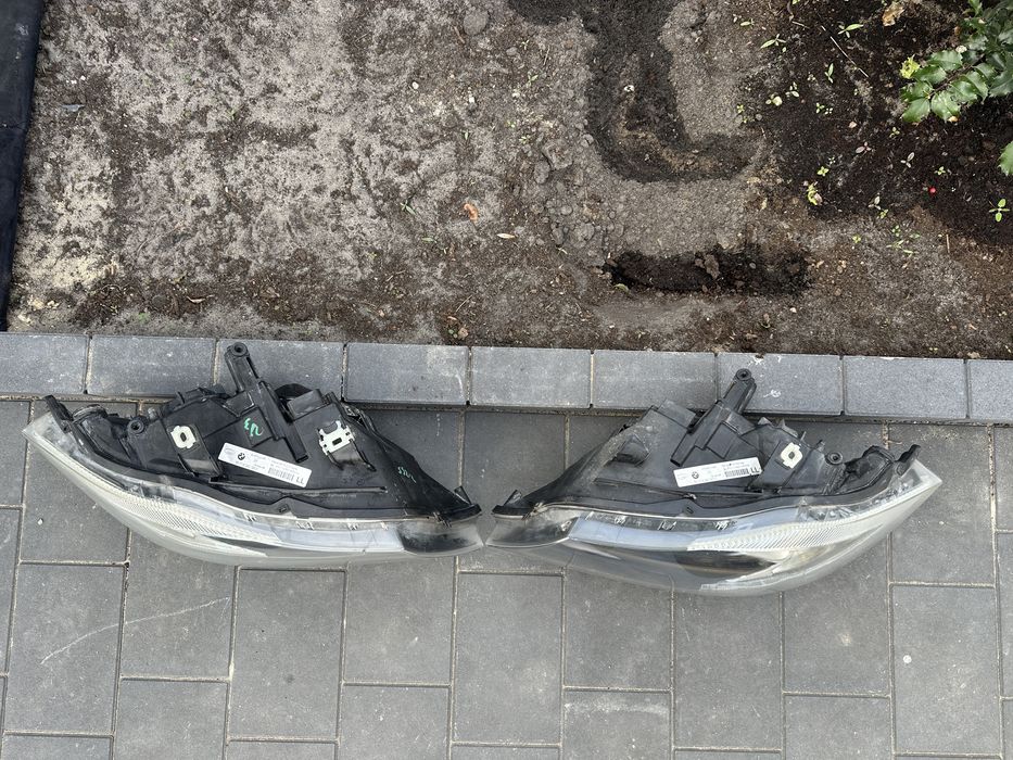 Reflektory BMW E90 E91 L+P ORYGINAŁ ZKW komplet przód