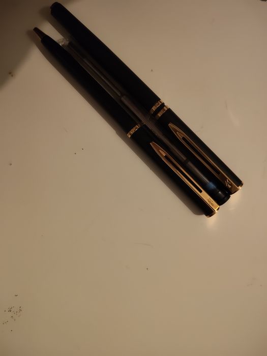 Set Canetas Waterman Vintage Preto Mate e Dourado – Caneta + Lapiseira + Estojo Pele