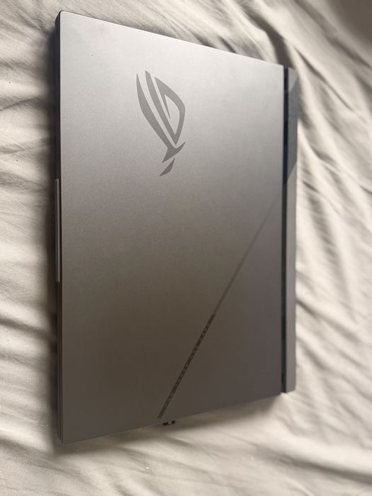 portatil asus rog strix g16 rtx 5060