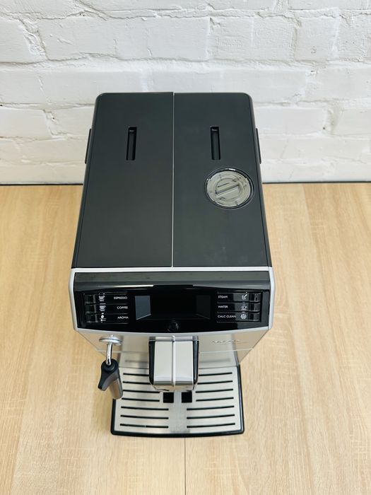 Кавомашина Saeco HD8761