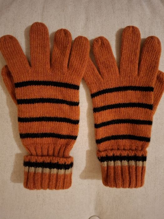 Wełniane rękawiczki Reserved