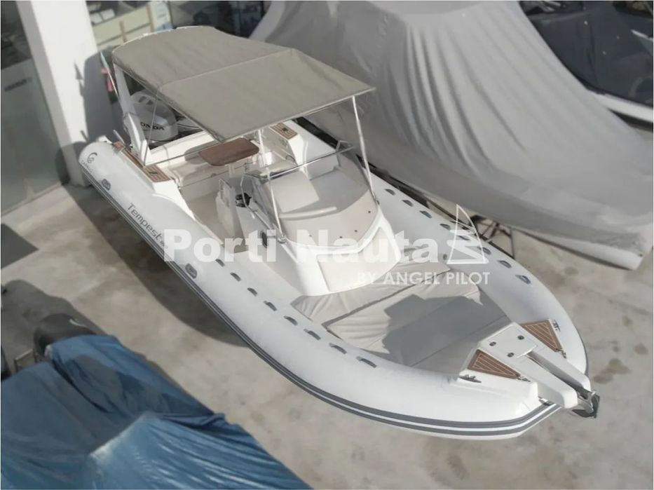 Capelli Tempest 850 Open