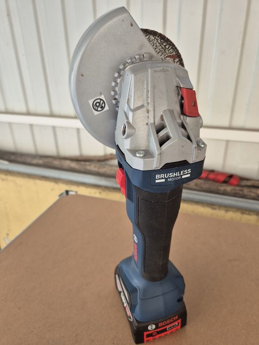 Vendo Rebarbadora bosch