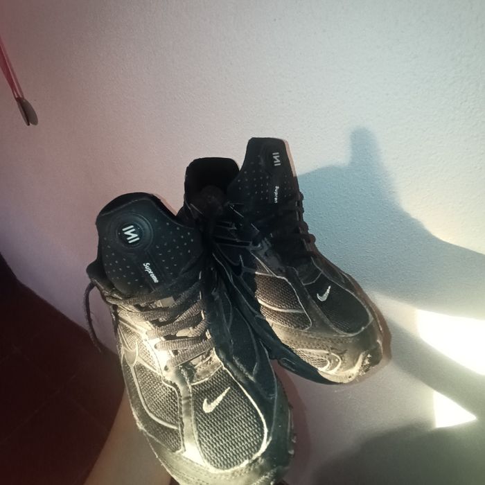 Tênis Nike shox Supreme usados