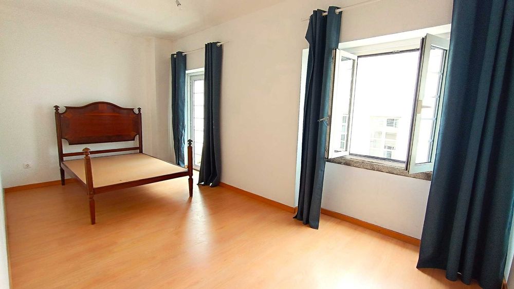 APARTAMENTO NO CENTRO DO FUNDÃO COM DESPESAS INCLUÍDAS