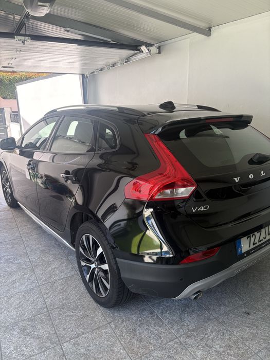 Volvo v40 2000 D3 cross country