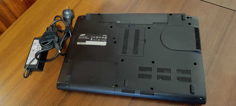 Ноутбук Samsung R 519