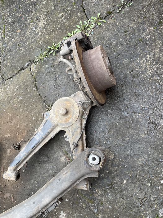 Задні ричаги дискові, балка, редуктор БМВ е 36 compact, полуо