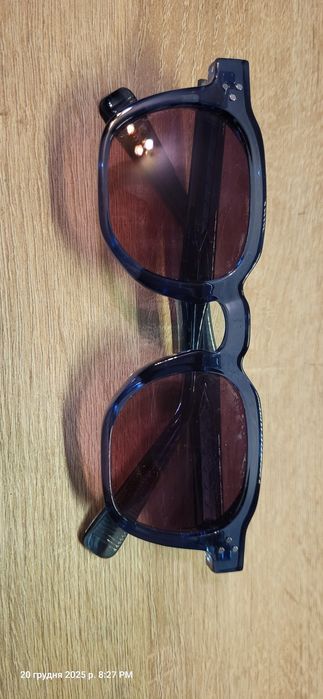 Сонцезахисні окуляри