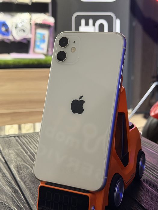 iPhone 11 128 GB White