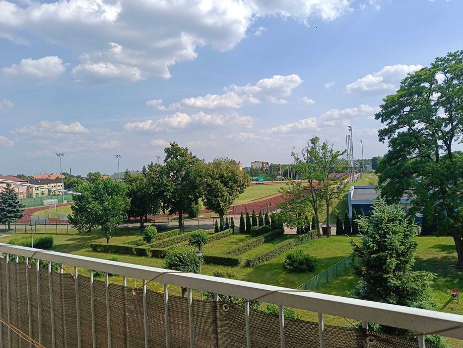 Słoneczne mieszkanie na 2 piętrze w spokojnej lokalizacji