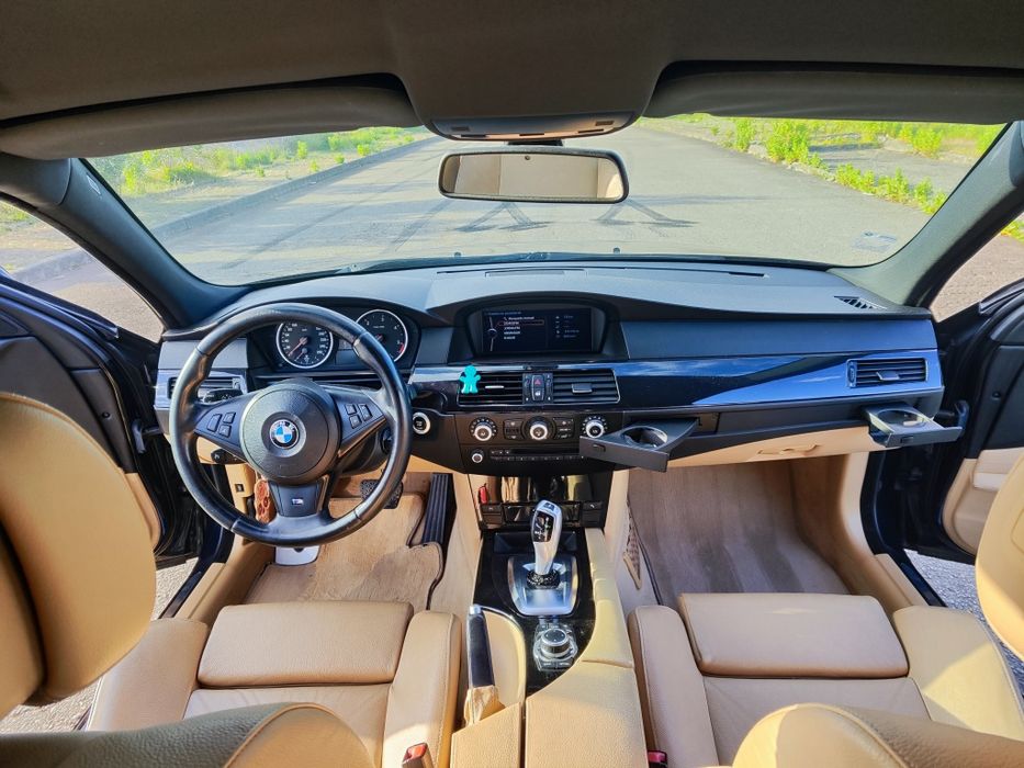 Bmw E60 520Da pack M Lci