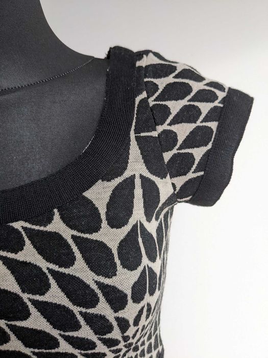 Sukienka wełniana Sandro Ferrone rozmiar włoski 42 (38/M)