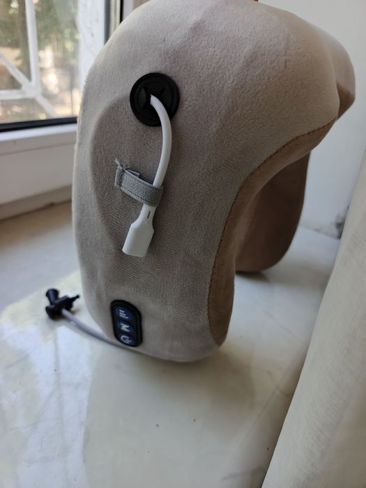 Массажёр подушка для шеи