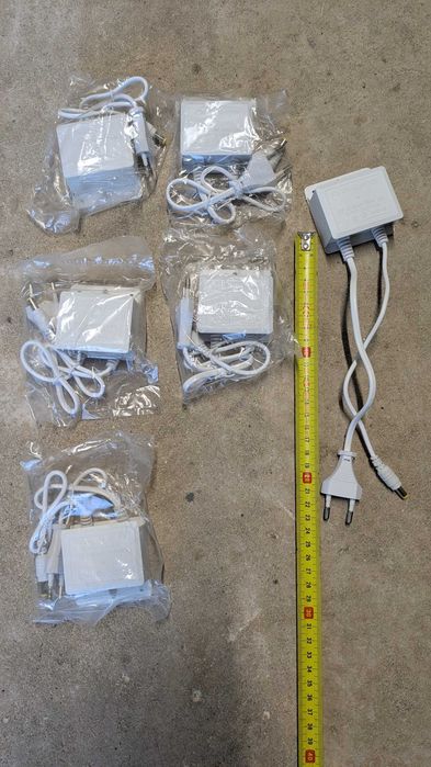 Zasilacz 12V 24W do kamer, pasków led, itp