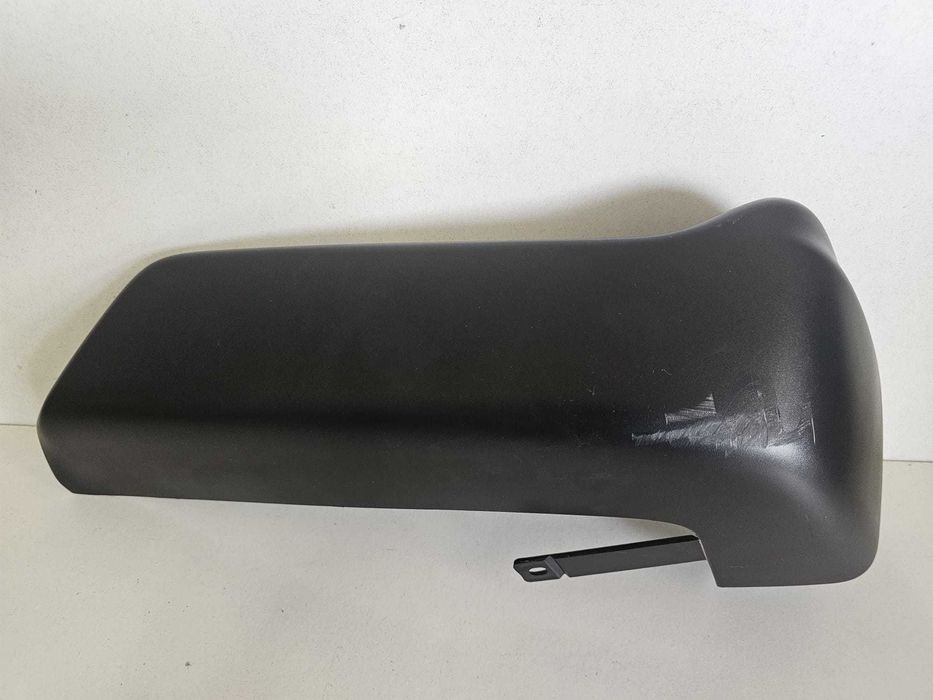 Friso direito Para-choques traseiro ISUZU D-MAX I | 127960
