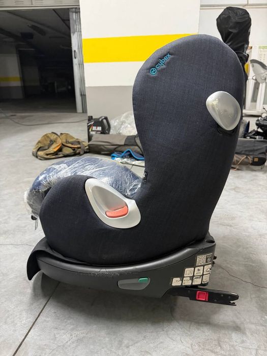Cybex Sirona car seat for babies
