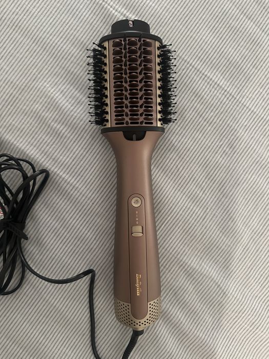 BaByliss Escova de Ar Air Power Volume 2 em 1