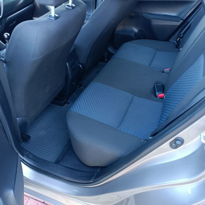 Toyota Auris Polski Salon