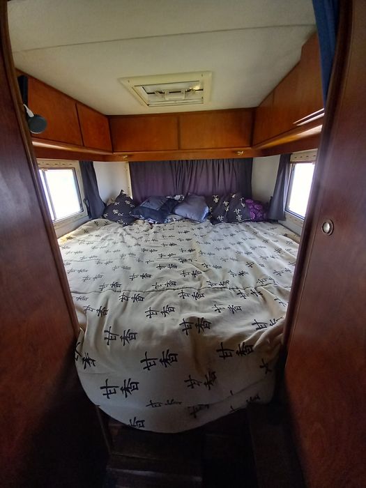 Autocaravana Fiat Ducato de 1989 pesada  mas dá para conduzir com carta normal
