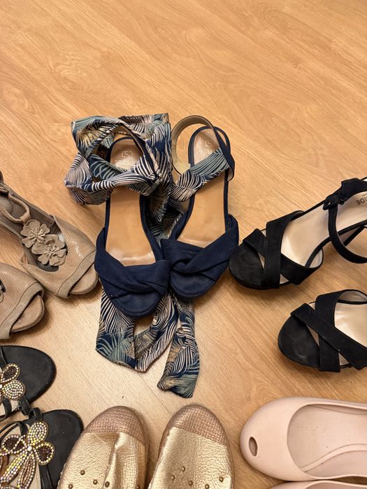 Lote de Sapatos a venda