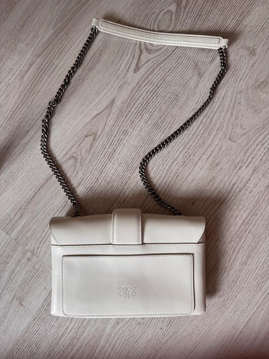 Torebka Pinko biała srebrna