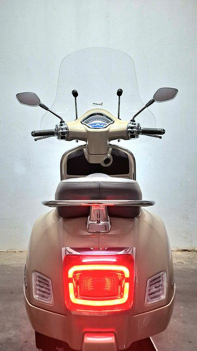 Vespa GTS 125 cc
