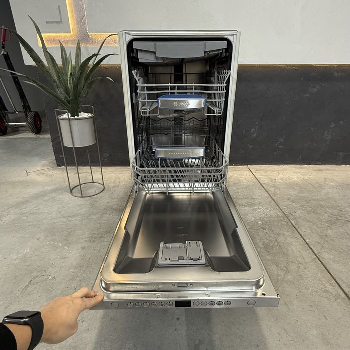Вбудована посудомийна машина Bosch SPV69T20. Розмір 45 см