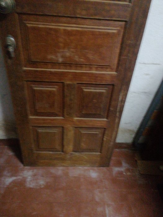 Porta de entrada 2.00x0.75