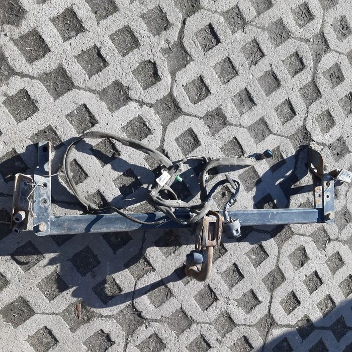 Hak Holowniczy Wiązka Volvo V70 XC70 Lift