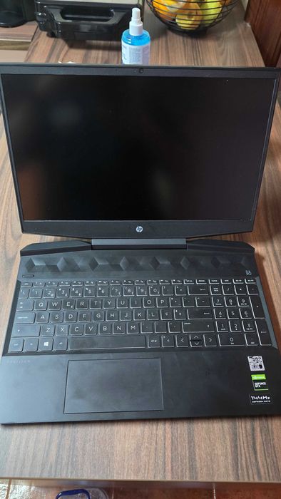 Portátil Gaming HP Pavilion GTX 1650 Ti ,  8 GB RAM