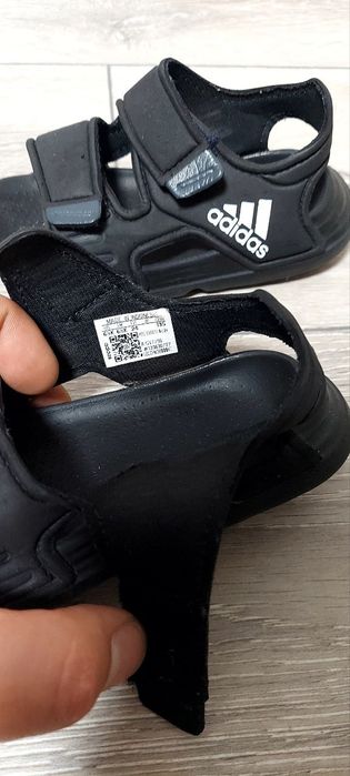 Сандали Adidas р.24