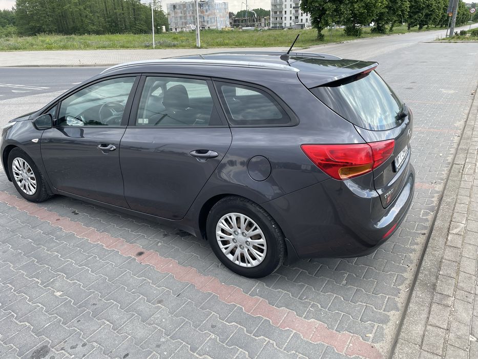 Kia ceed 2014 1.6 crdi
