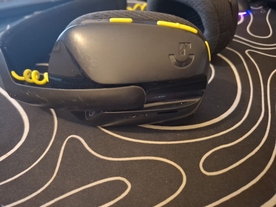 Auscultador Logitech G435 LIGHTSPEED