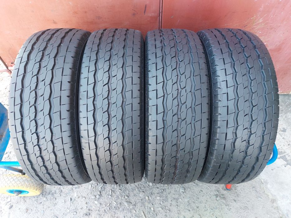 235/65/16C R16C Firestone VANHAWK 2 4шт ціна за 1шт літо шини