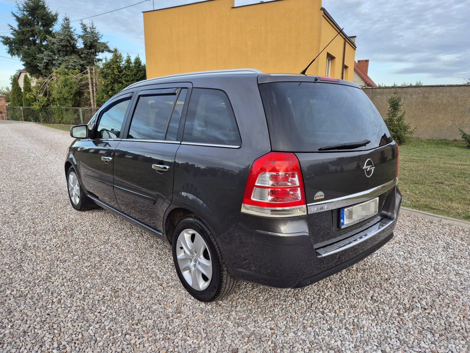OPEL ZAFIRA B LIFT / 1.8 benzyna 140KM / 2x PDC, klima / 2kpl KÓŁ / Zarej.PL
