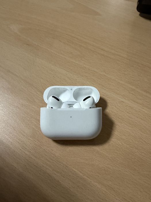 air pods pro 1версія