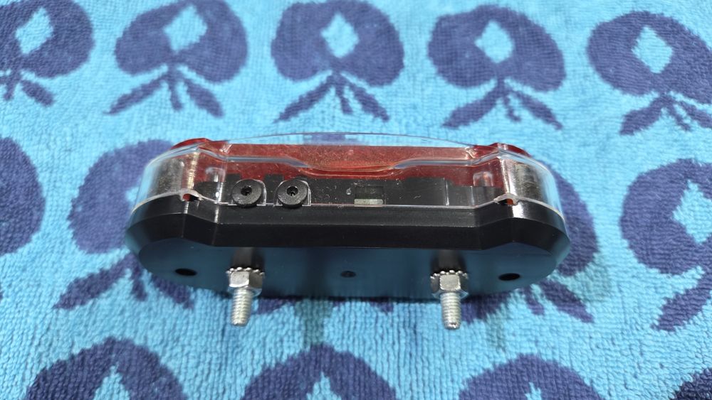 Lampka rowerowa LED tylna BASTA na dynamo