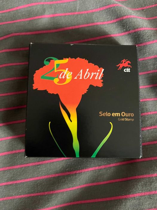 Portugal Selo em Ouro 50 Anos 25 de Abril 2024