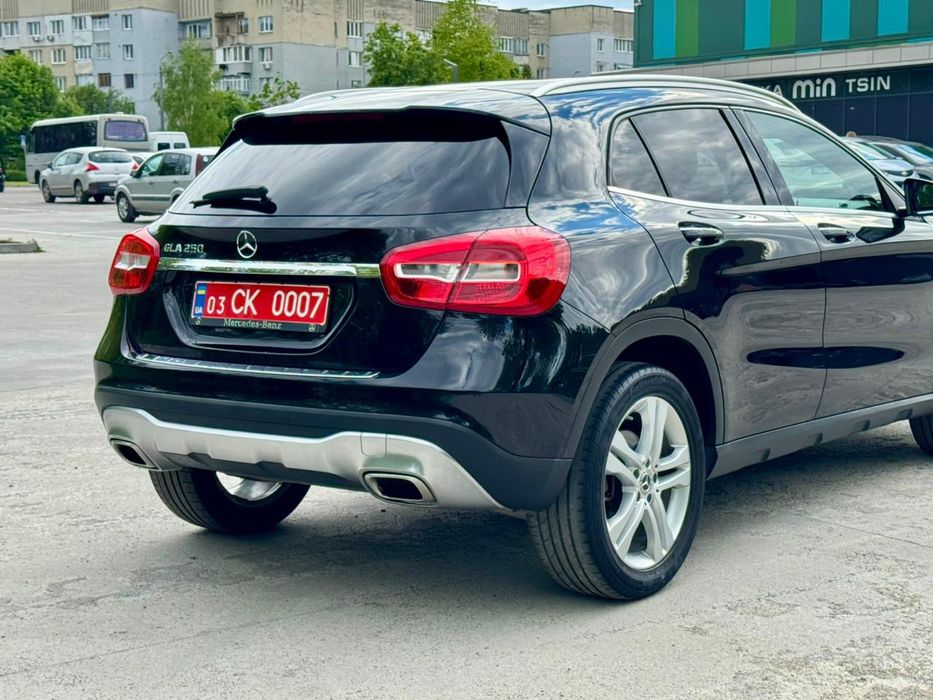 Mercedes Benz GLA 250 IDEAL