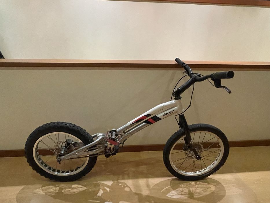 bicicleta trial monty
