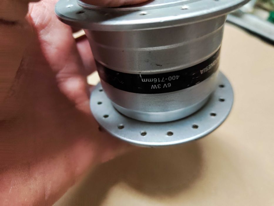 SHIMANO DH-3N31-NT dynamo/prądnica OK!